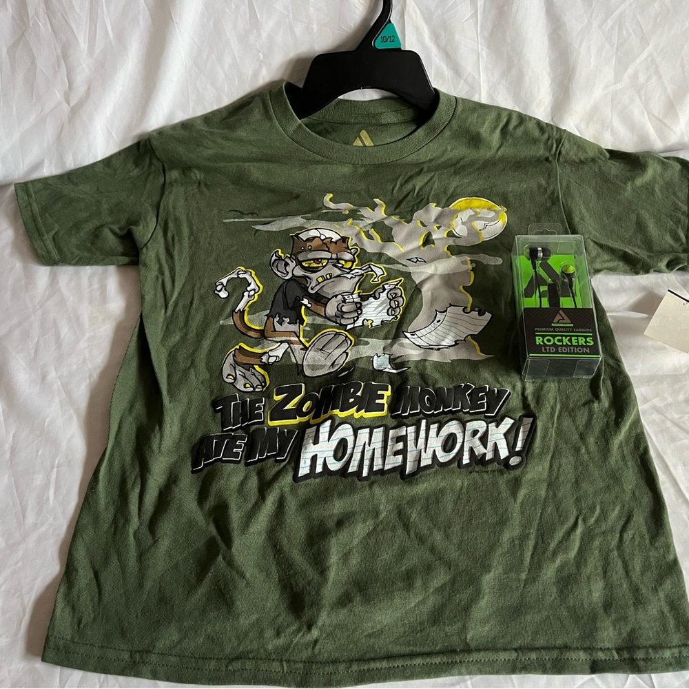 Green Rockers Zombie Monkey T-Shirt w/Earbuds boys 10/12